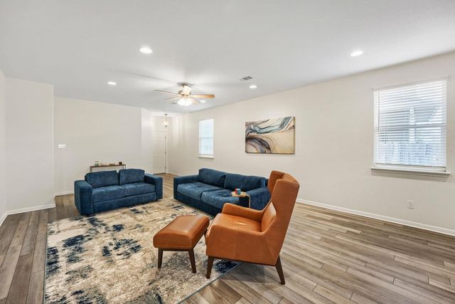 12104 Tolson DR, Manor, TX 78653