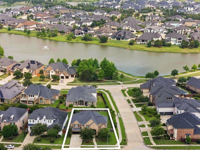 27902 Hunt Trace Lane, Fulshear, TX 77441