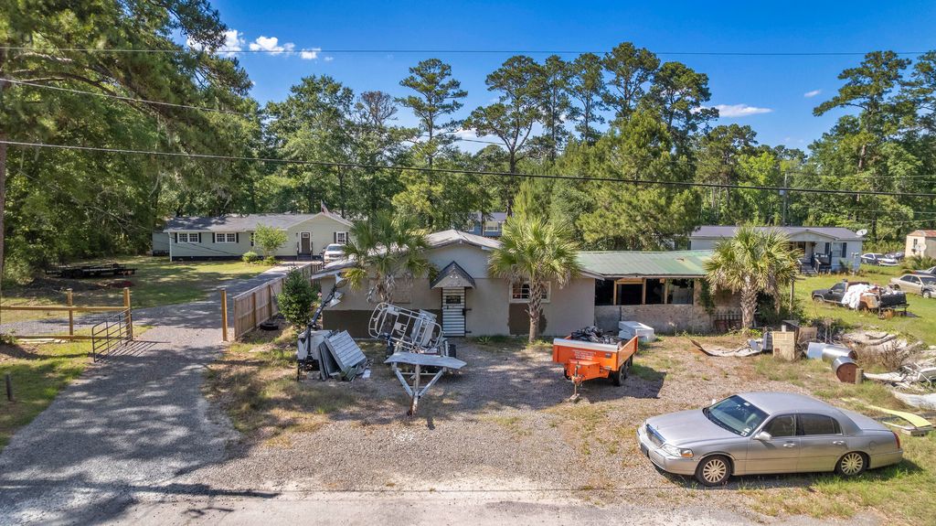 5770 Scott White Road, Hollywood, SC 29449