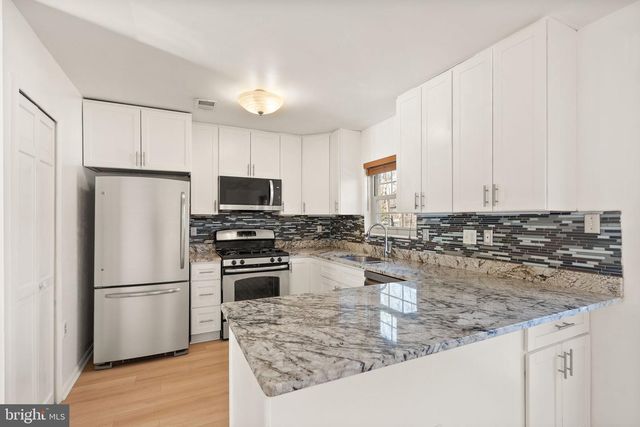 7829 MOUNT WOODLEY PL, Alexandria, VA 22306