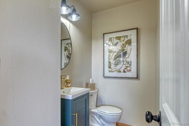 895 Acorn Road, Cotopaxi, CO 81223