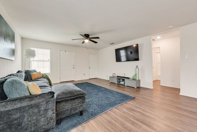1806 Barrie Way, Crandall, TX 75114