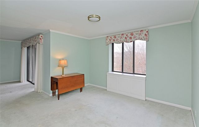 201 Grant St 606, Sewickley, PA 15143