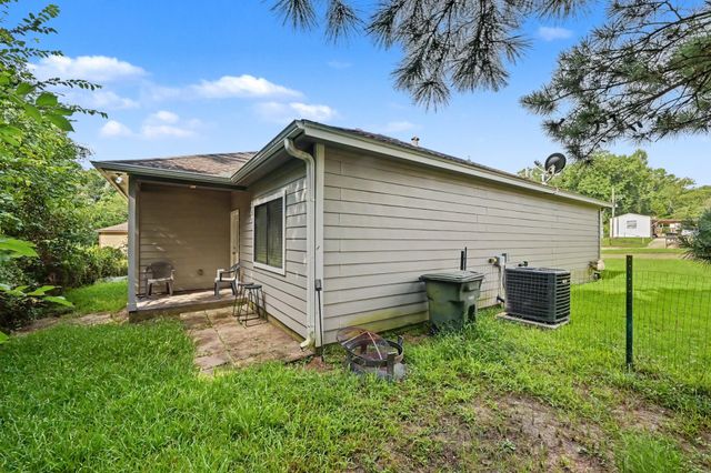 3122 Molly Drive, Huntsville, TX 77340