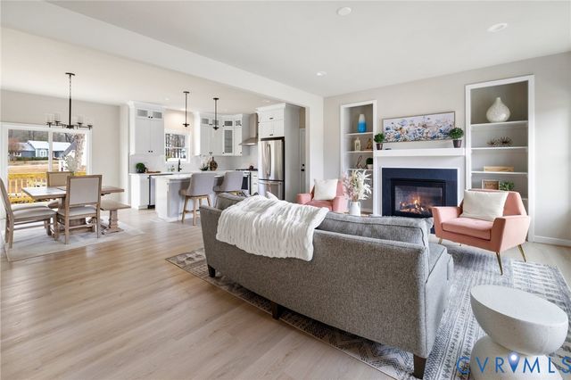 8207 Excaliber Pl, North Chesterfield, VA 23237