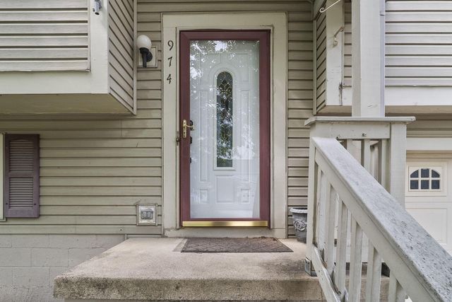 974 Esther Drive, Columbus, OH 43207