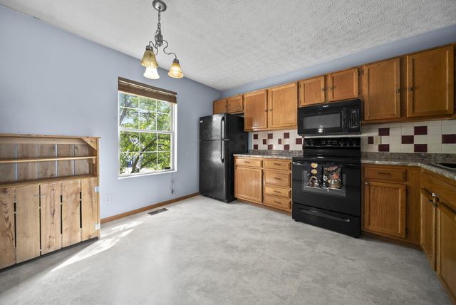 974 Esther Drive, Columbus, OH 43207
