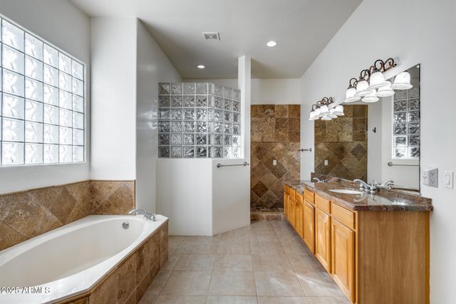 6227 E WINDSTONE Trail, Cave Creek, AZ 85331