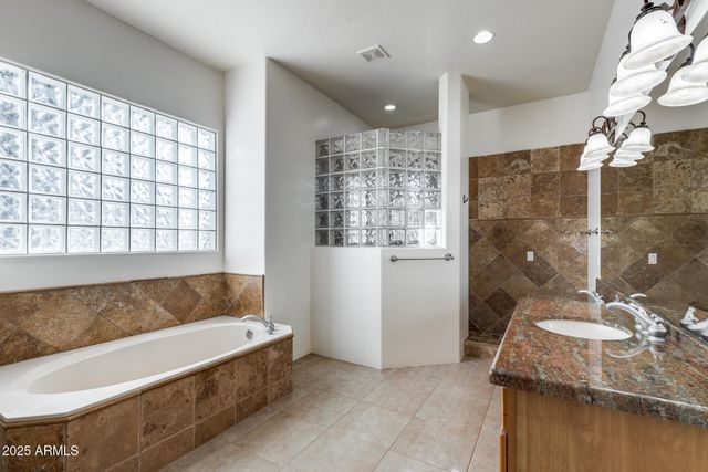 6227 E WINDSTONE Trail, Cave Creek, AZ 85331