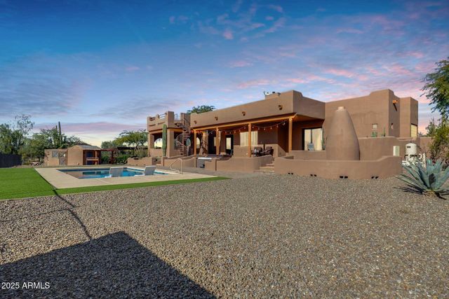 6227 E WINDSTONE Trail, Cave Creek, AZ 85331