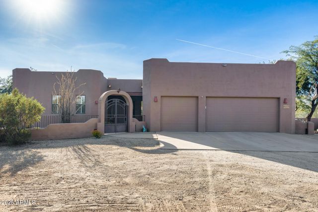 6227 E WINDSTONE Trail, Cave Creek, AZ 85331