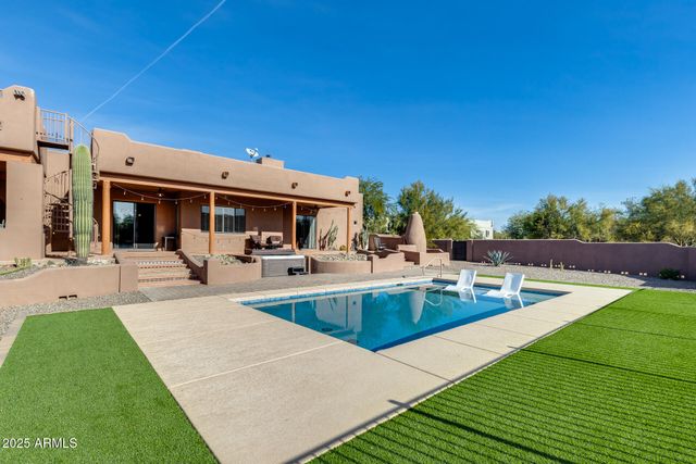 6227 E WINDSTONE Trail, Cave Creek, AZ 85331