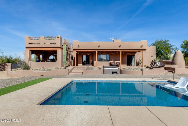 6227 E WINDSTONE Trail, Cave Creek, AZ 85331