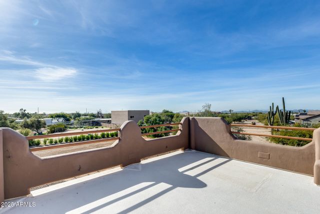 6227 E WINDSTONE Trail, Cave Creek, AZ 85331