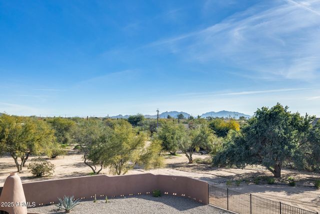 6227 E WINDSTONE Trail, Cave Creek, AZ 85331