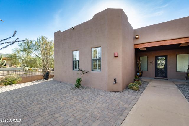 6227 E WINDSTONE Trail, Cave Creek, AZ 85331
