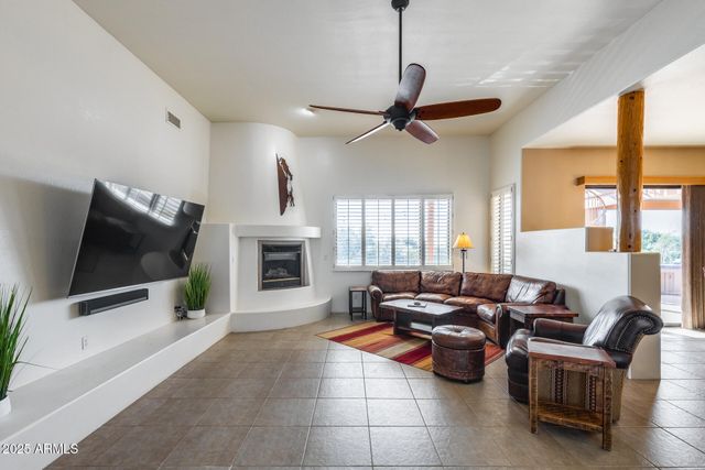 6227 E WINDSTONE Trail, Cave Creek, AZ 85331