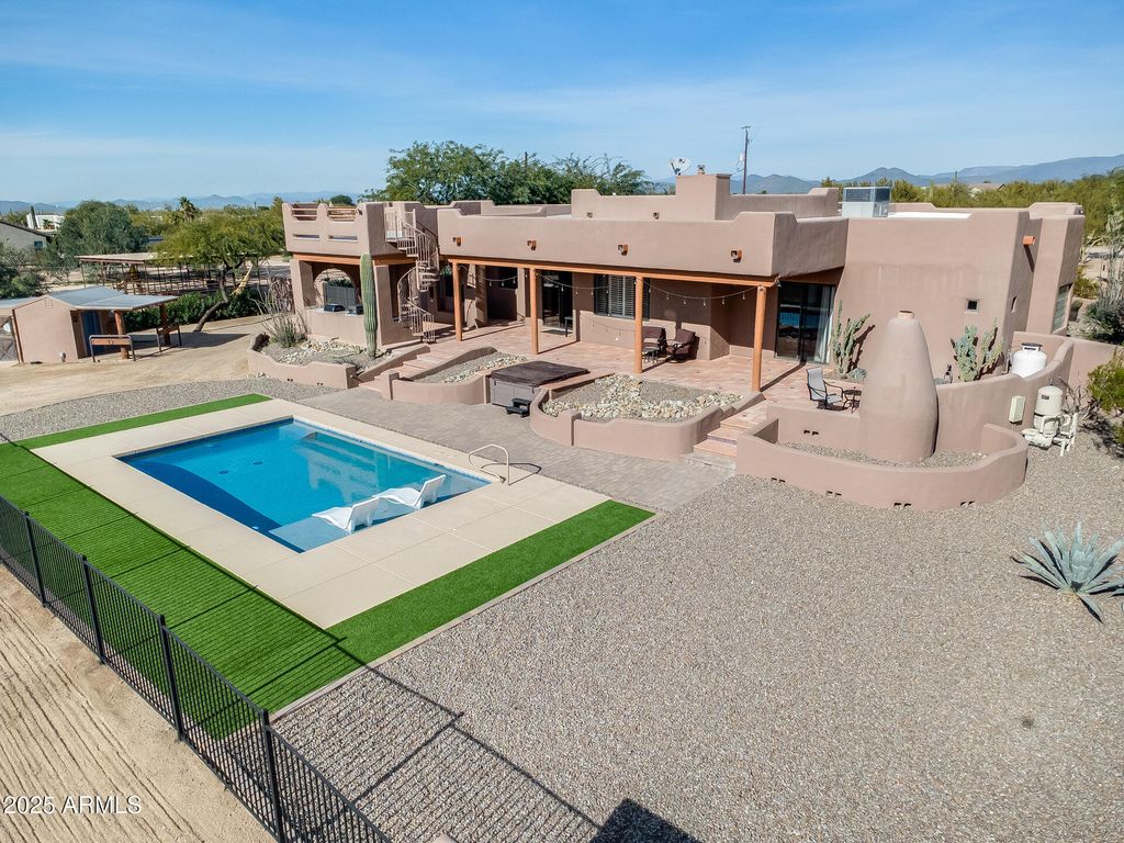 6227 E WINDSTONE Trail, Cave Creek, AZ 85331