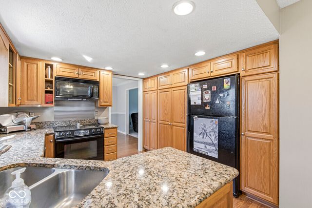 2809 Amherst Street, Indianapolis, IN 46268