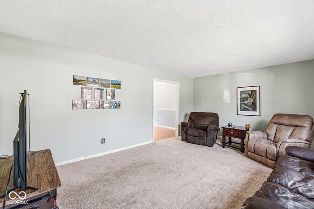 2809 Amherst Street, Indianapolis, IN 46268