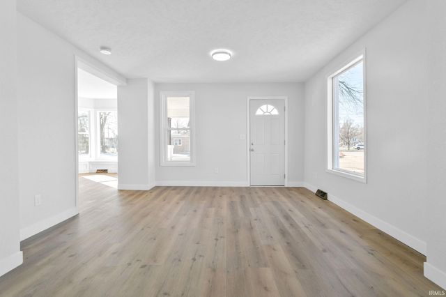 903 Mcpherson Street, Elkhart, IN 46514