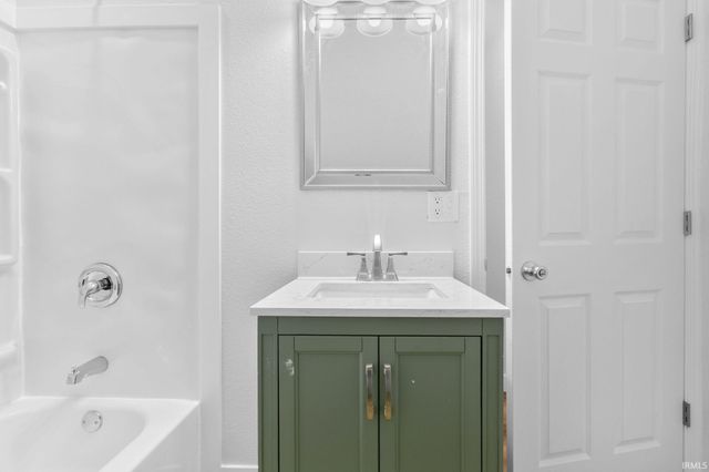 903 Mcpherson Street, Elkhart, IN 46514