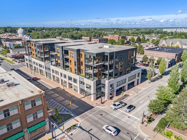 159 S River Avenue 504, Holland, MI 49423