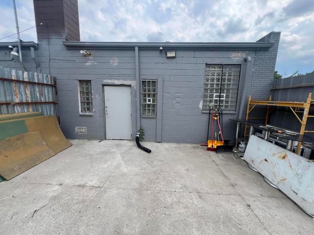 14750 Puritan Avenue, Detroit, MI 48227