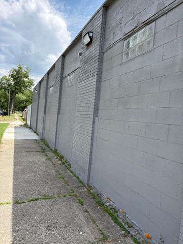 14750 Puritan Avenue, Detroit, MI 48227
