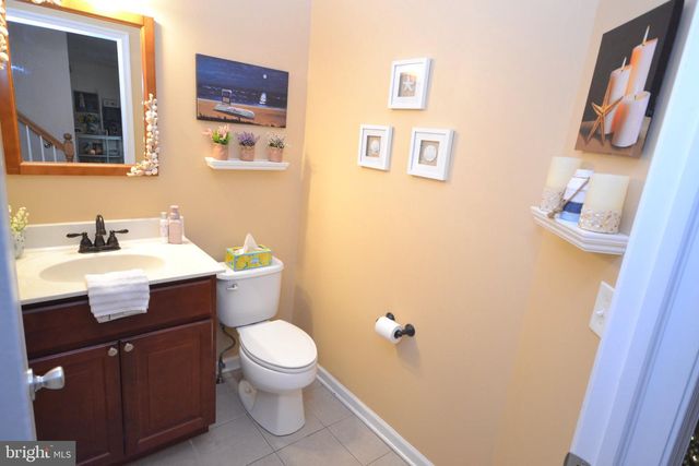 38 VELLA LA VELLA LN, Egg Harbor Township, NJ 08234