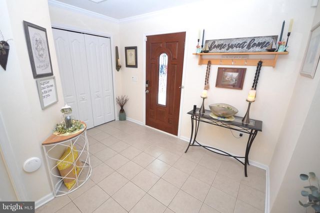 38 VELLA LA VELLA LN, Egg Harbor Township, NJ 08234