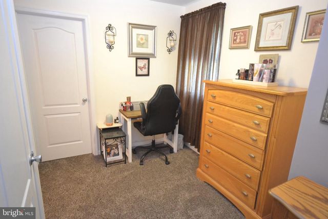 38 VELLA LA VELLA LN, Egg Harbor Township, NJ 08234