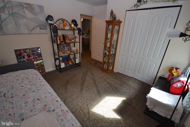 38 VELLA LA VELLA LN, Egg Harbor Township, NJ 08234