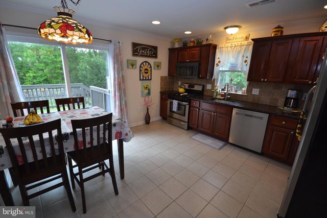 38 VELLA LA VELLA LN, Egg Harbor Township, NJ 08234