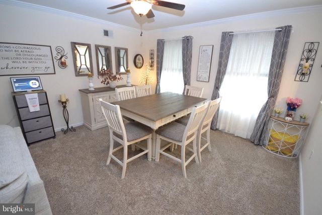 38 VELLA LA VELLA LN, Egg Harbor Township, NJ 08234