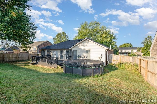 1036 Brookstone Court, Georgetown, IN 47122