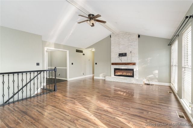 1036 Brookstone Court, Georgetown, IN 47122