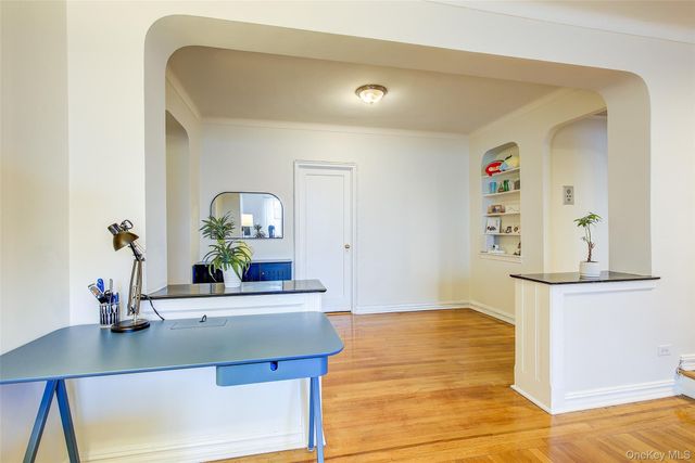 77-15 113th Street 2O, Forest Hills, NY 11375