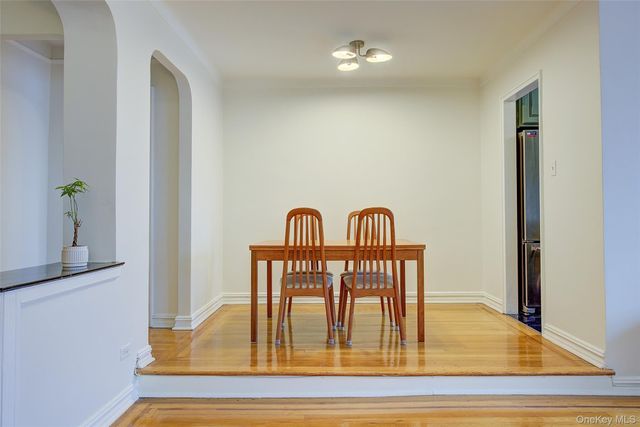 77-15 113th Street 2O, Forest Hills, NY 11375