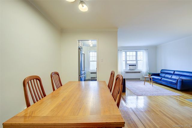 77-15 113th Street 2O, Forest Hills, NY 11375