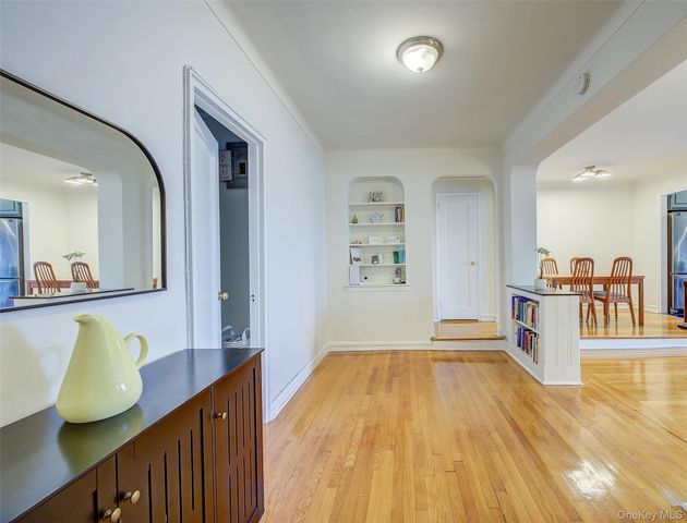 77-15 113th Street 2O, Forest Hills, NY 11375