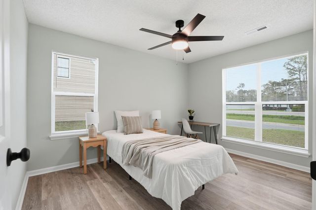 121 University Drive, Ladson, SC 29456