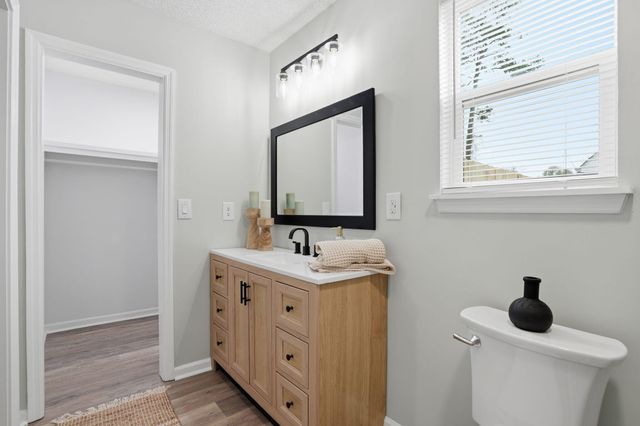 121 University Drive, Ladson, SC 29456