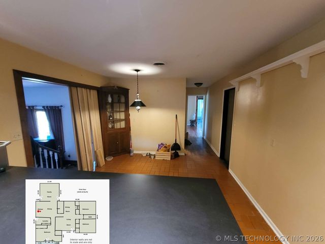 926 E 13th Street, Claremore, OK 74017