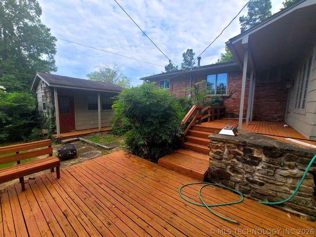 926 E 13th Street, Claremore, OK 74017