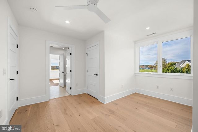 21485 ISLAND CLUB RD, Tilghman, MD 21671