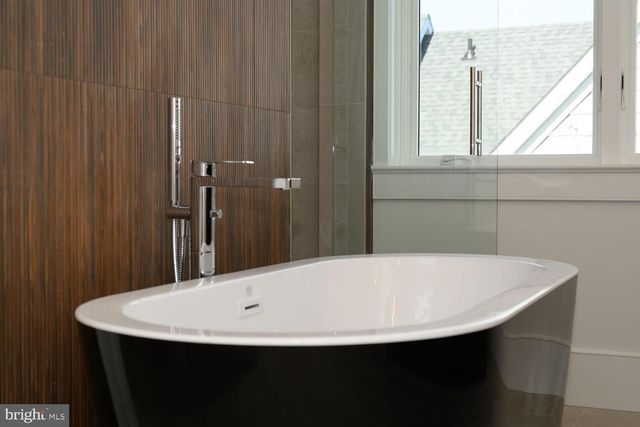 21485 ISLAND CLUB RD, Tilghman, MD 21671