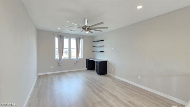 10434 Vista Argento Avenue, Las Vegas, NV 89166