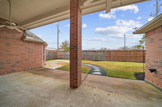 6118 Berwick Lane, League City, TX 77573