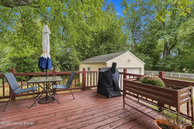 209 Bonner Ave, Louisville, KY 40207